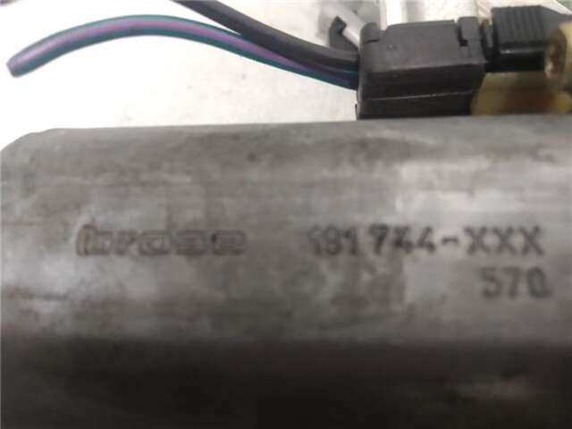 Foto 3ª: Elevalunas Eléctrico Trasero Derecho Mercedes Clase E 180 E 220 D (210.004) [OM 604.912]