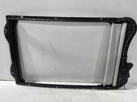 Foto 3ª: Techo Interior Opel Grandland DESIGN LINE 131CV (2017)