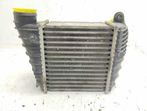 Foto 3ª: Intercooler Volkswagen Golf 25 ANIVERSARIO BERLINA 101CV 74KW [ATD] (2000)