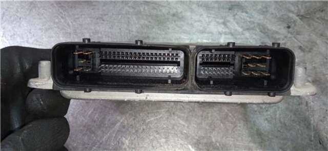 Foto 3ª: Centralita Motor ECU Volkswagen Golf 1.9 TDI [ATD]