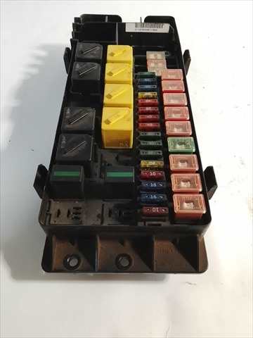 Caja Reles Fusibles Land Rover Discovery 2.5 D