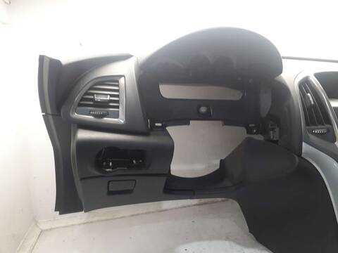 Foto 2ª: Salpicadero Opel Astra 1.7 16V CDTI 125CV 92KW (2012)