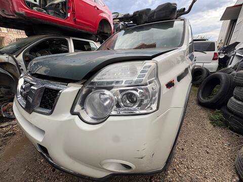 Foto 3ª: Faro Izquierdo Nissan X-Trail M9R/110 T31) (2013)