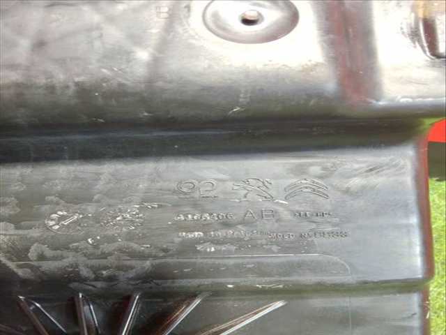 Foto 2ª: Deposito AdBlue Citroen Jumper 2.2 33 L2H1 BLUEHDI 140 [2 2 LTR. - 103 KW BLUE-HDI FAP CAT] 140CV FURGON [4H03] (2022)