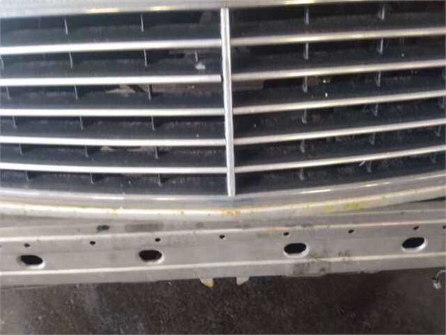Foto 2ª: Capot Mercedes Clase E 180 2.9 290 TURBODIESEL (210.017) [2.9 LTR. - 95 KW TURBODIESEL CAT] [OM 602.982]