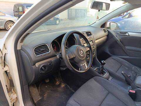 Salpicadero Volkswagen Golf CBZB