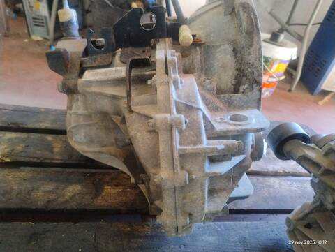 Foto 3ª: Caja Cambios Renault Trafic VERSION INDEFINIDA (2001)