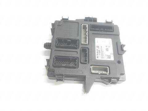 Foto 2ª: Centralita Motor ECU Renault Trafic L1H1 28T (2014)