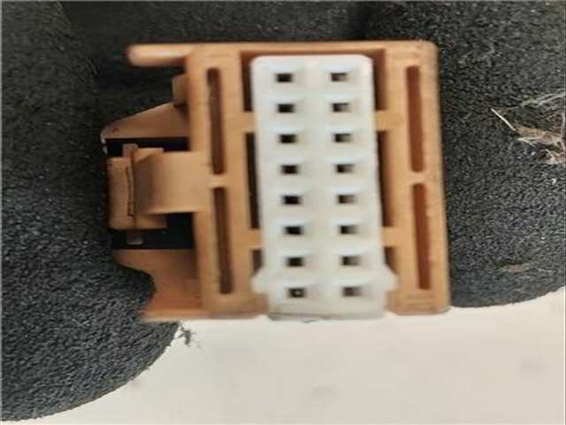 Foto 3ª: Retrovisor Izquierdo Audi A4 2.5 TDI 120KW) BERLINA 163CV [BDG] (2004)