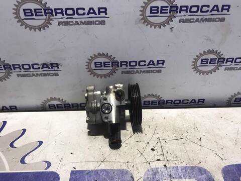 Foto 3ª: Bomba de Agua Hyundai Getz 1.1 12V CAT 63CV [G4HG] (2002)