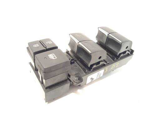 Foto 2ª: Botonera Elevalunas Toyota Rav4 2.5 HYBRID AWD AXAP54) 306CV 225KW [A25A-FXS] (2022)