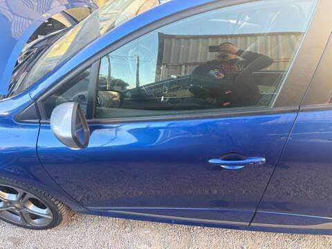Foto 2ª: Puerta Delantera Izquierda Renault Clio K9K638 (2019)