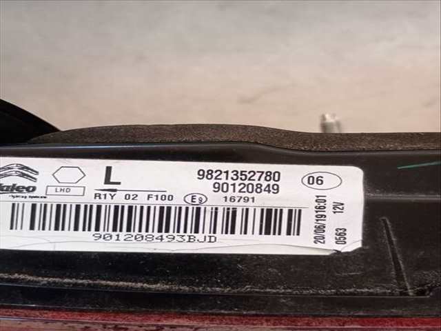 Foto 3ª: Piloto Portón Izquierdo Citroen C4 G CACTUS FEEL [YH01] (2019)