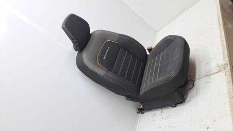Foto 3ª: Asiento Delantero Derecho Dacia Sandero ESSENTIAL 91CV 67KW [H4D E4] (2021)