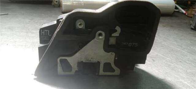 Foto 3ª: Cerradura Puerta Trasera Izquierda Bmw Serie 1 114 2.0 118D [2.0 LTR. - 105 KW TURBODIESEL CAT] [N47 D20 C]