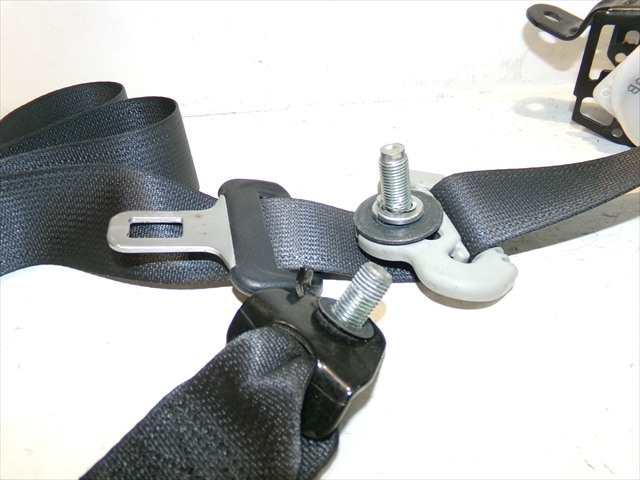 Foto 3ª: Cinturón Trasero Izquierdo Honda Civic 1.4 G I-DSI 2006-2011 [L13A7] (2007)