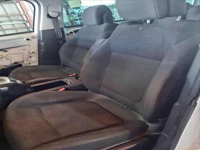Asiento Delantero Izquierdo Peugeot 5008 1.6 HDI 114CV 84KW