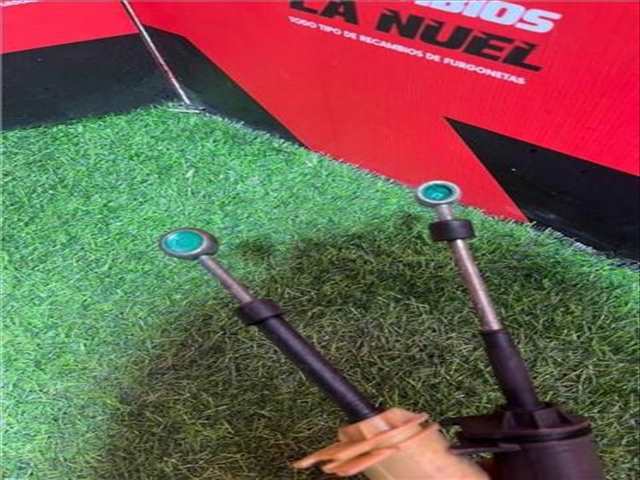 Foto 4ª: Palanca de Cambio Iveco Daily FG 33 S V BATALLA 3520 DIESEL SCR 136CV 100KW FURGON [F1AGL411J*C] (2018)