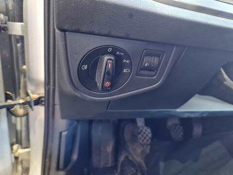 Mando Luces Volkswagen Polo UNITED 95CV 70KW