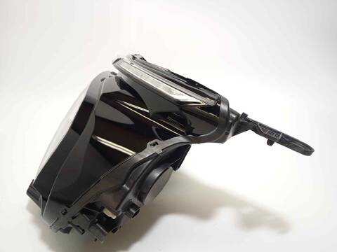 Foto 3ª: Faro Izquierdo Citroen C4 1.2 155CV 114KW [YH01] (2022)