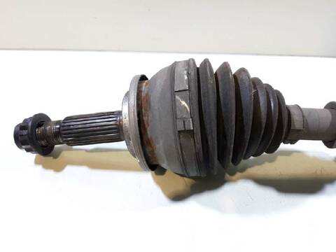 Foto 2ª: Transmision Delantera Izquierda Toyota Prius 1.8 16V CAT HIBRIDO) 99CV 73KW [2ZR] (2015)