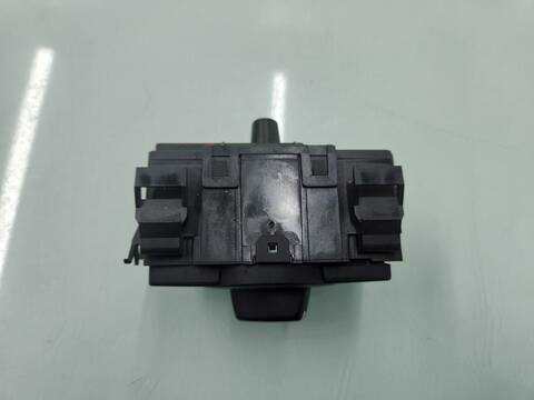 Foto 4ª: Mando Luces Bmw Serie 3 315 330D COUPE 231CV 170KW [M57306D3] (2007)