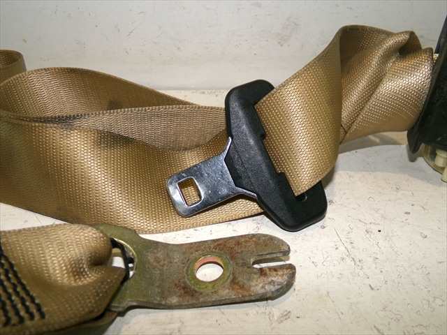 Foto 3ª: Cinturón Trasero Izquierdo Bmw Serie 5 525 2.5 D E60 2004-2010 [256D2] (2005)