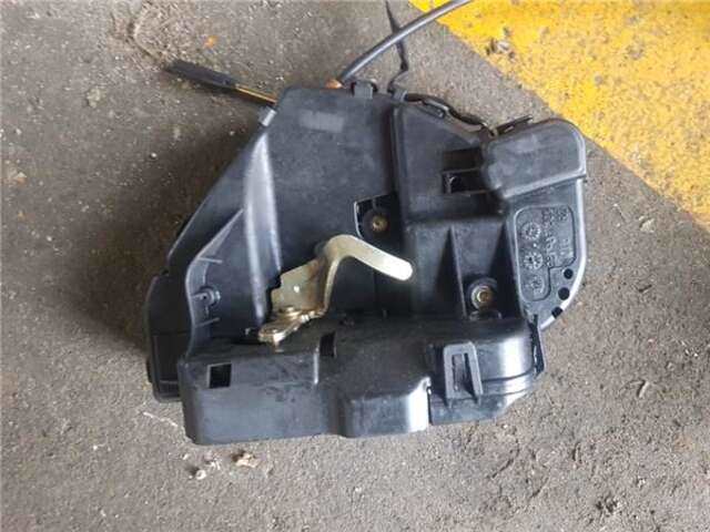 Foto 2ª: Cerradura Puerta Trasera Derecha Mercedes Clase C 160 2.2 200 CDI (203.004) [2.2 LTR. - 85 KW CDI CAT] [OM 611.962]