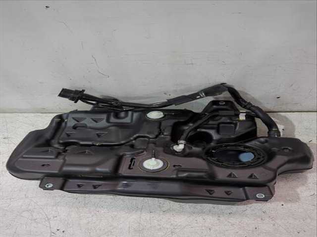 Foto 2ª: Deposito de Combustible Mazda 3 SKYACTIV-X M HYBRID AWD BP2H) 179CV [HFY1] (2018)