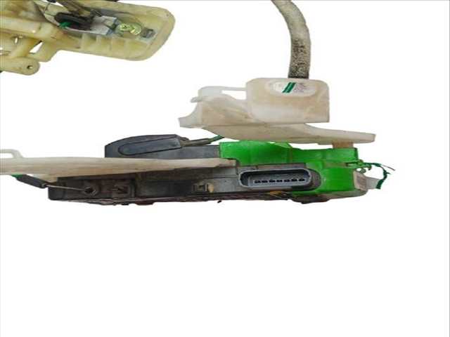 Foto 2ª: Cerradura Puerta Trasera Derecha Hyundai i40 1.7 CRDI 116CV (2012)