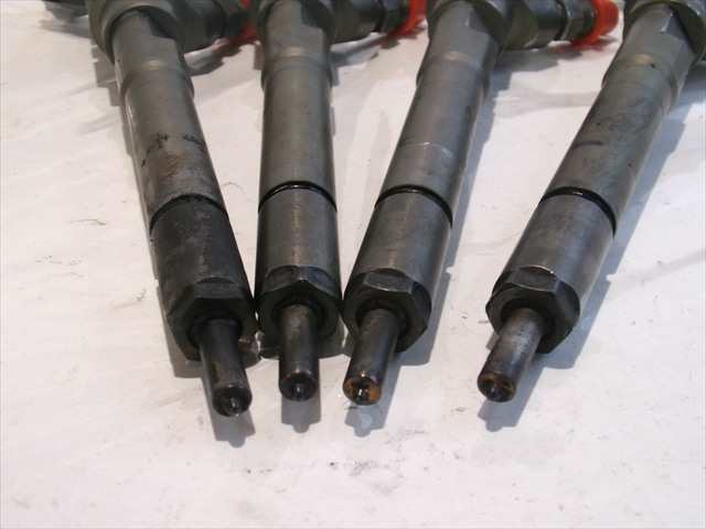 Foto 2ª: Inyectores Kia Sportage 2.0 CRDI 2004-2009 [D4EAF] (2007)