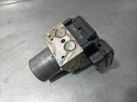 Foto 2ª: Abs Bmw Serie 5 518 2.0 TD 184CV 135KW [N47D20C] (2014)