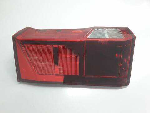 Foto 3ª: Piloto Trasero Izquierdo Volkswagen Crafter 35 FURGON BL TSA FWD (2017)