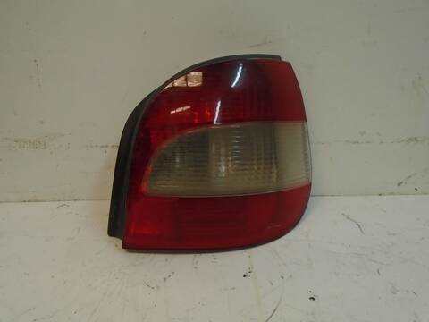 Piloto Trasero Derecho Renault Scenic 1.9 DCI AUTHENTIQUE 80CV 59KW JA..)