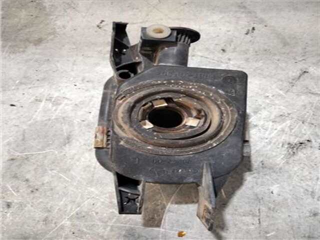 Foto 3ª: Faro Antiniebla Delantero Izquierdo Mercedes Clase C 160 2.2 220 CDI (203.006) [2.2 LTR. - 105 KW CDI CAT] [611962]