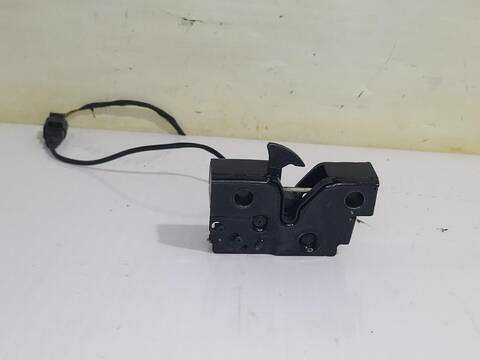 Foto 2ª: Cerradura Capot Volkswagen Polo ADVANCE BLUEMOTION 90CV [CUSB] (2014)