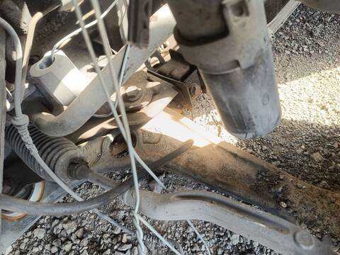 Brazo Suspension Delantero Derecho Renault Talisman R9M409 AUT.