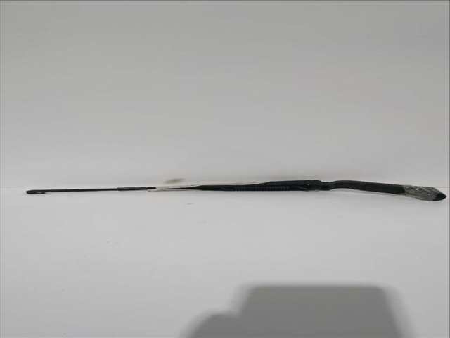 Foto 3ª: Brazo Limpia Delantero Izquierdo Nissan Qashqai 1.5 DCI 116CV [K9K 872] (2013)