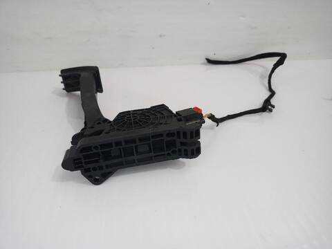 Foto 2ª: Pedal Acelerador Seat Arona XPERIENCE PLUS 110CV [DLAA] (2017)