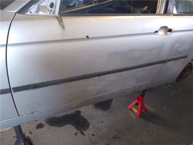 Foto 2ª: Puerta Delantera Izquierda Bmw Serie 3 315 1.8 316TI [1.8 LTR. - 85 KW 16V] [N42B18A G]
