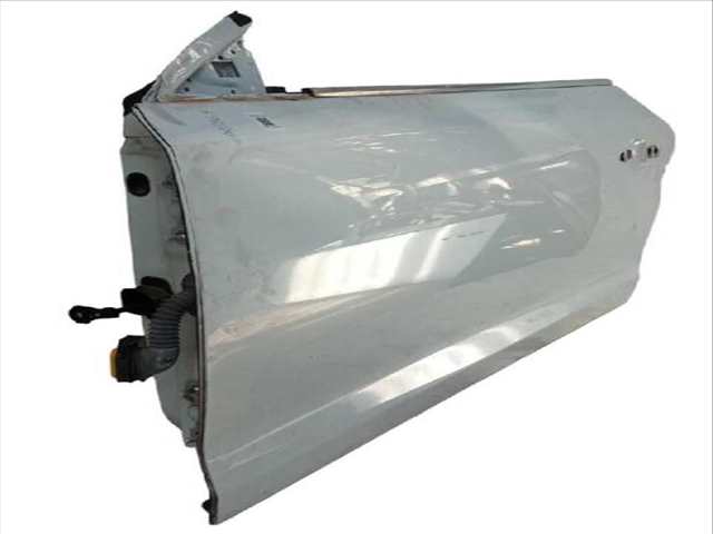 Foto 2ª: Puerta Delantera Izquierda Renault Laguna 2.0 DCI DT01 DT08 DT09 DT0K DT12 DT1C DT1D DT1M ... 150CV (2008)