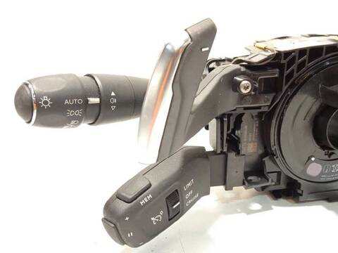 Foto 3ª: Mando Multifuncion Peugeot 3008 ALLURE 181CV 133KW [DGZ] (2021)