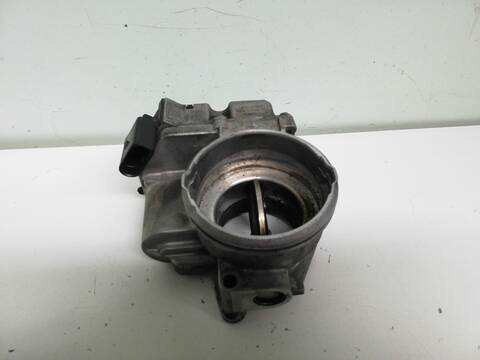 Foto 3ª: Caja Mariposa Volkswagen Touran BKC (2003)