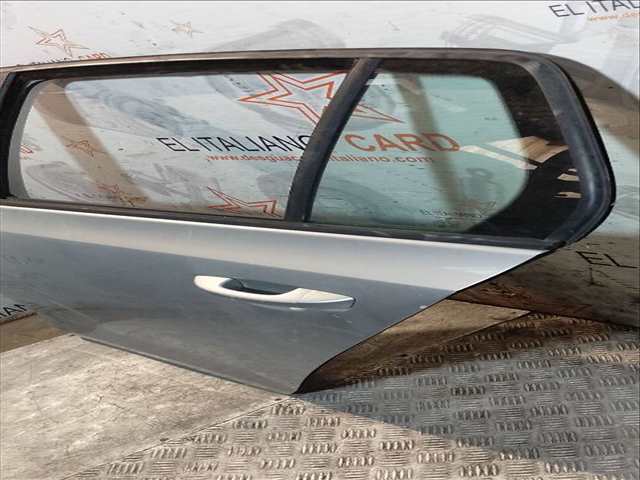 Foto 2ª: Puerta Trasera Izquierda Volkswagen Golf ADVANCE 140CV 103KW [CFFB] (2010)
