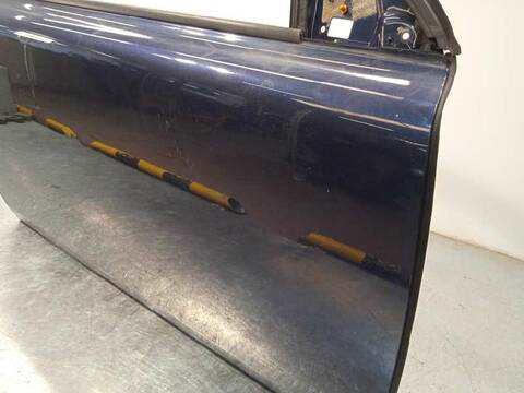 Foto 3ª: Puerta Delantera Derecha Volvo C30 D2 KINETIC 115CV 84KW [D4162T] (2012)