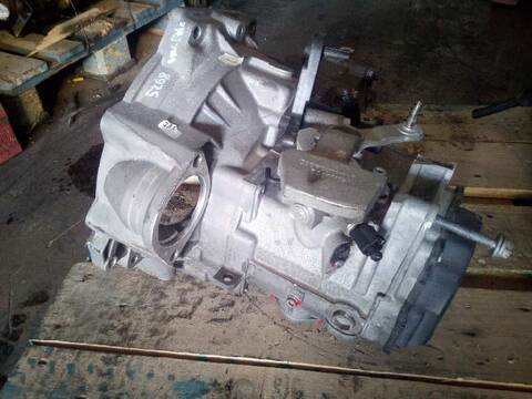 Foto 4ª: Caja Cambios Volkswagen Polo ADVANCE BLUEMOTION 75CV 55KW [CUSA] (2017)