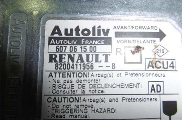 Centralita Airbag Renault Scenic 1.5 AUTHENTIQUE [1.5 LTR. - 78 KW DCI DIESEL] (JM)(2003-_)