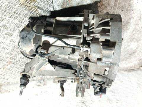 Foto 2ª: Caja Cambios Renault Megane 1.5 DCI BM0F BM0T BM2B CM0F CM0T) 82CV 60KW II BM0/1_ CM0/1_) [K9K 722] (2003)