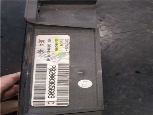 Foto 3ª: Cuadro de Instrumentos Renault Scenic 1.9 AUTHENTIQUE [1.9 LTR. - 88 KW DCI DIESEL] (JM)(2003-_) [F9Q812]