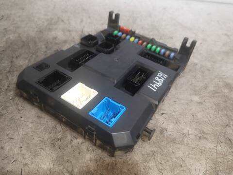 Foto 3ª: Centralita Confort BSI Citroen C3 8HR (2013)